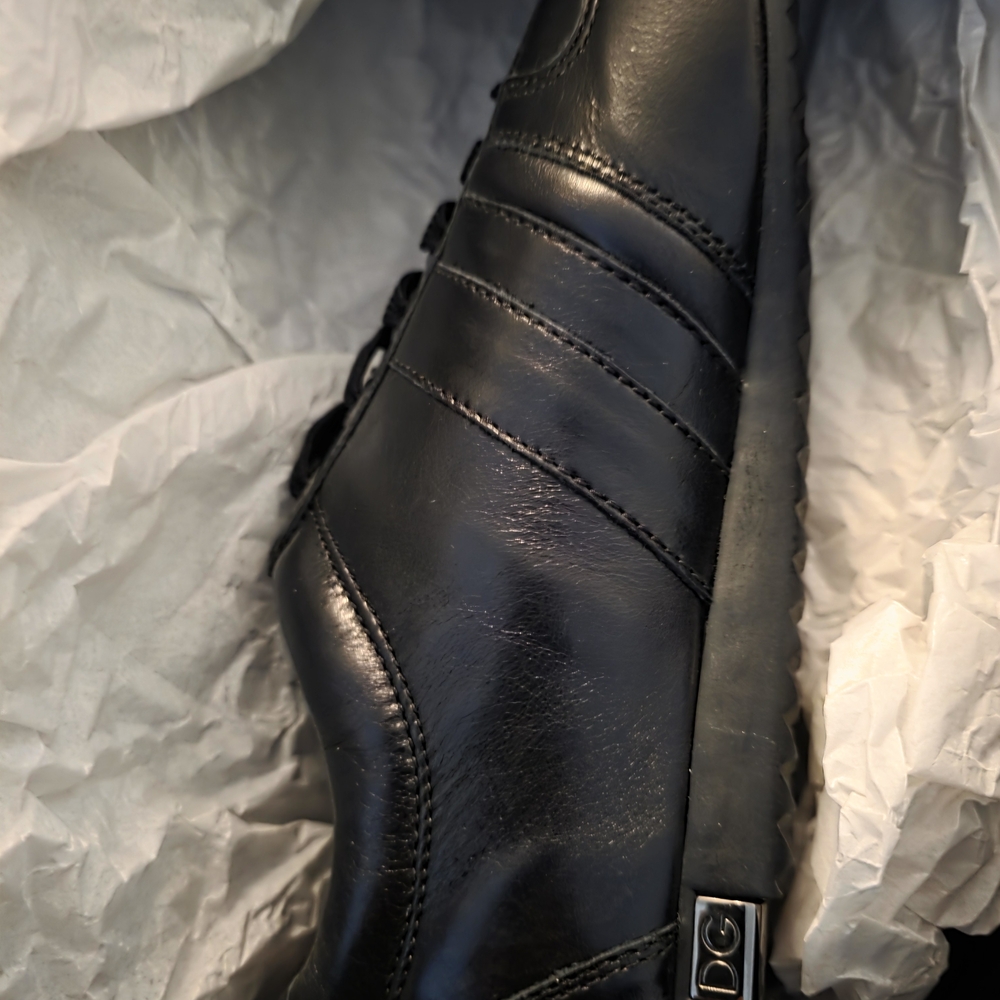 Dolce & Gabbana Black Leather Sneakers
